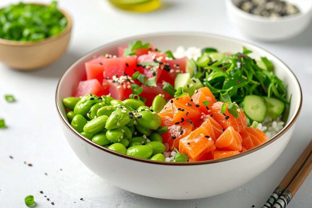 
Poke bowl with edamame, salmon and avocado, high protein healthy meal
Title:
High Protein Edamame Poke Bowl